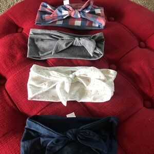Bundle of 4 Maven Thread 4” bow headbands (3/4 never worn)